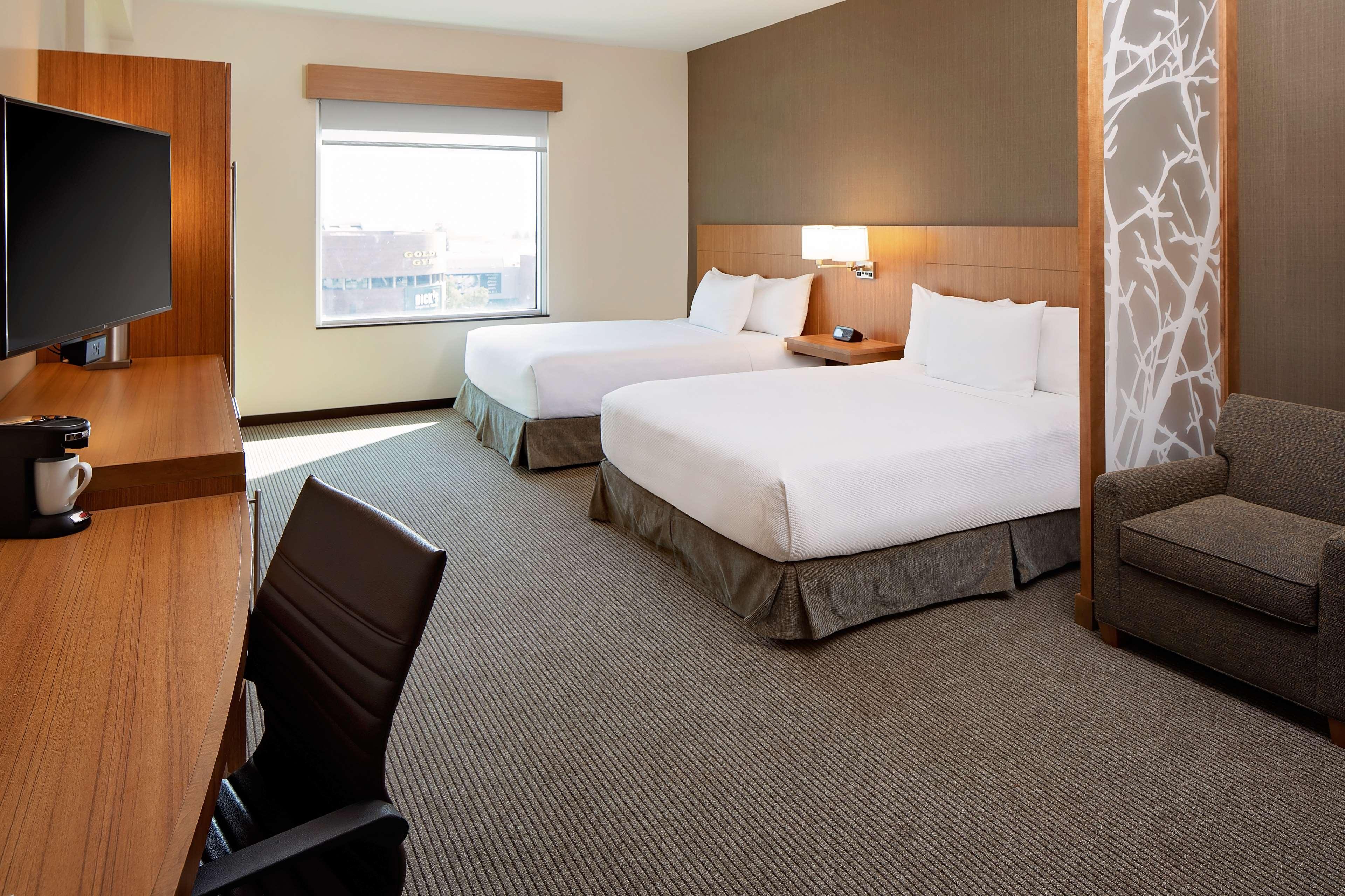 Hyatt Place Glendale/Los Angeles Exteriör bild