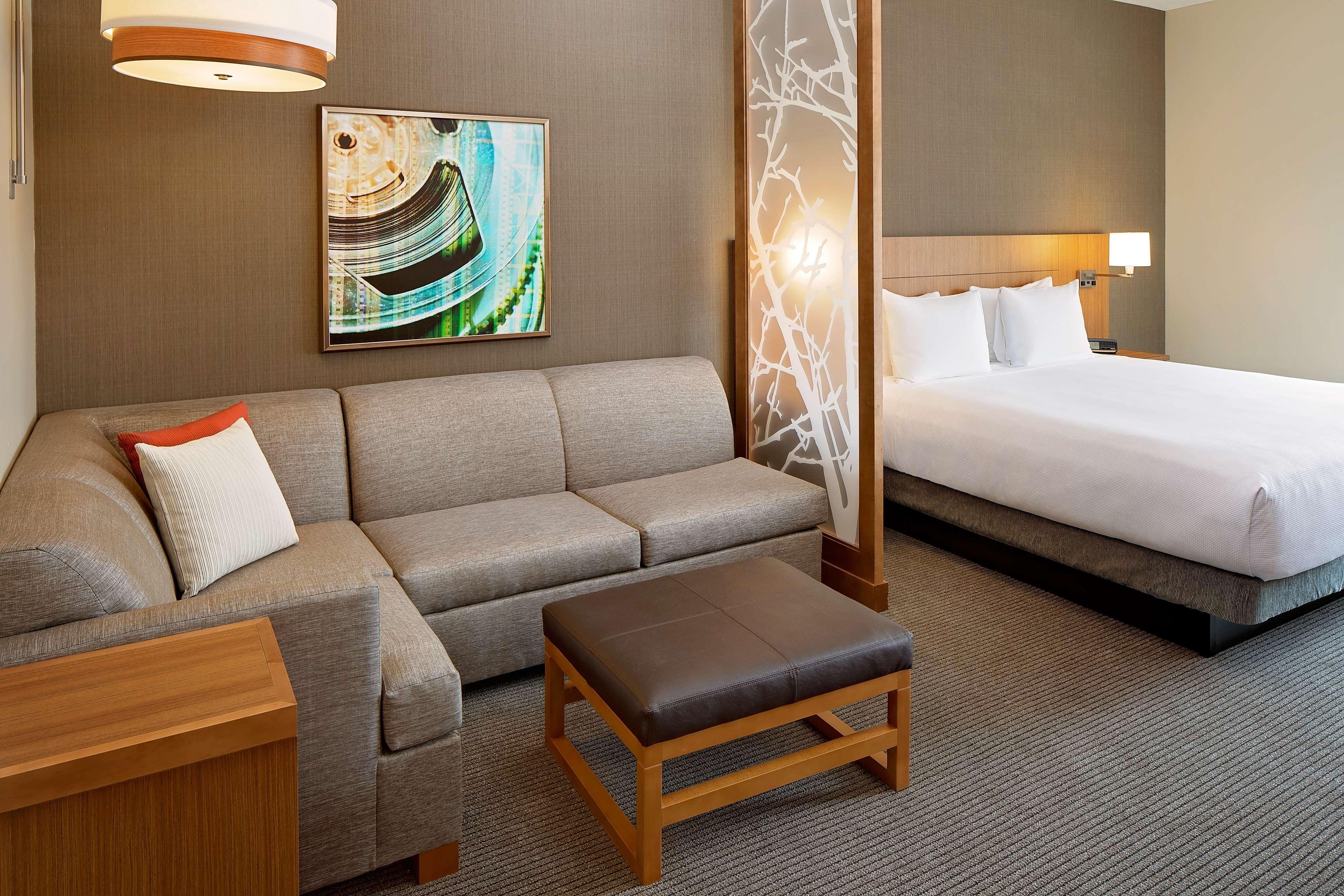 Hyatt Place Glendale/Los Angeles Exteriör bild