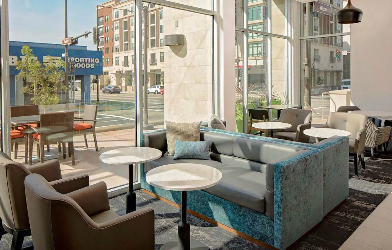 Hyatt Place Glendale/Los Angeles Exteriör bild